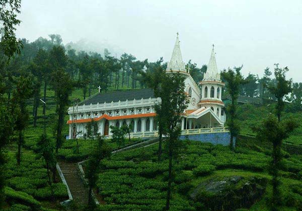 Valparai Athirapally 3  day tour from Vellore